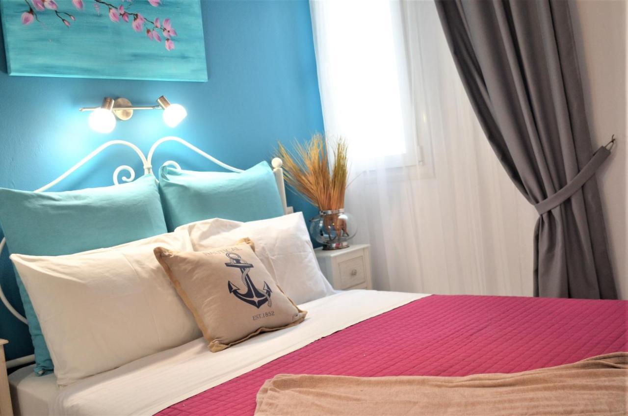 Hotel Kastro Skiathos Town Luaran gambar