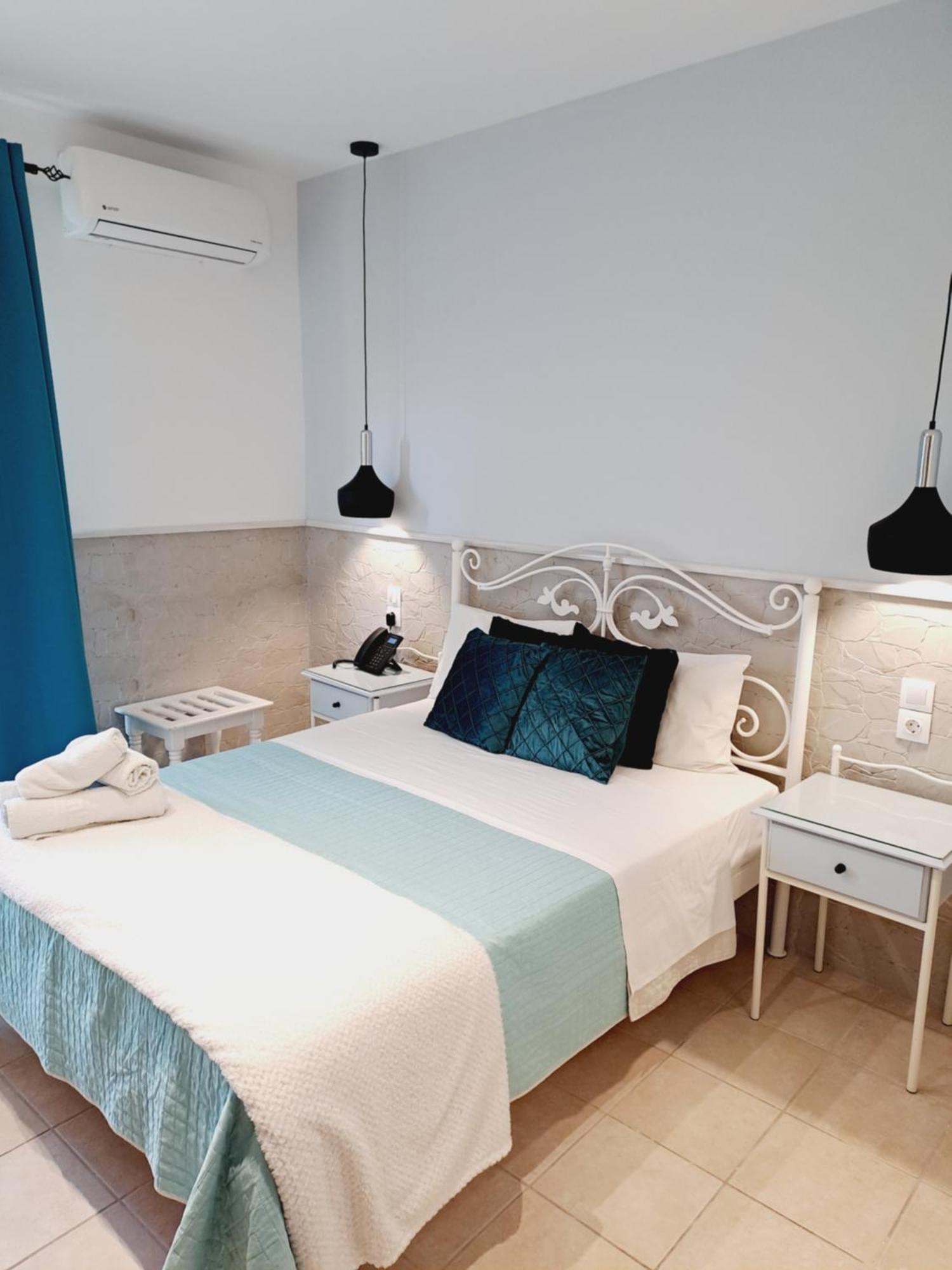 Hotel Kastro Skiathos Town Bilik gambar