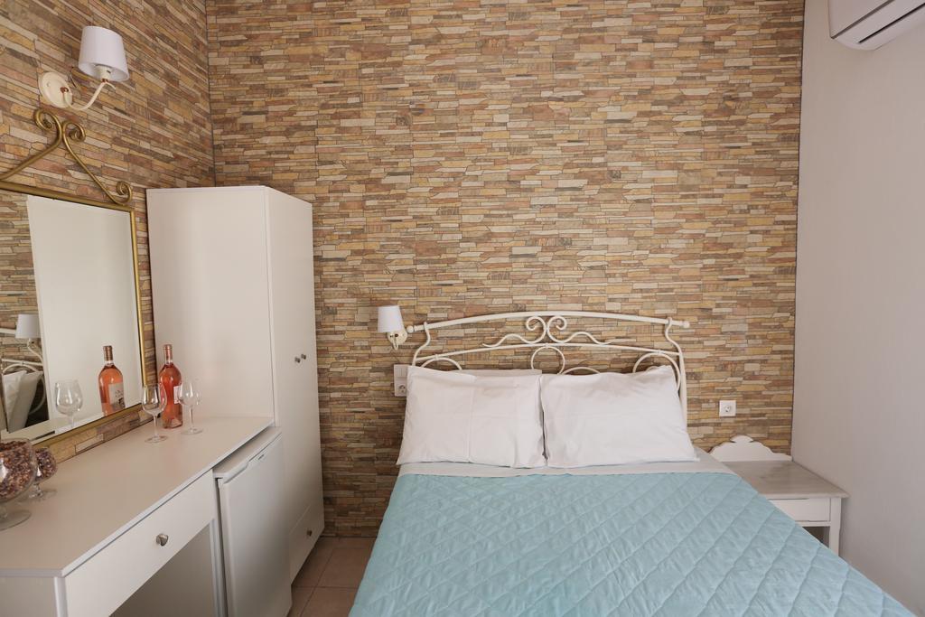 Hotel Kastro Skiathos Town Luaran gambar