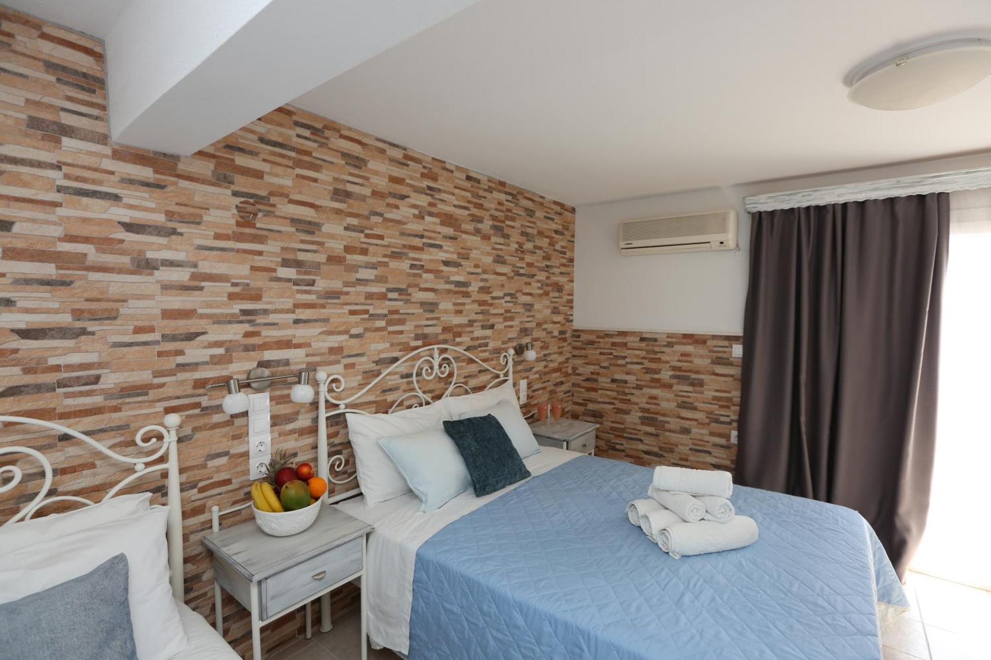 Hotel Kastro Skiathos Town Luaran gambar
